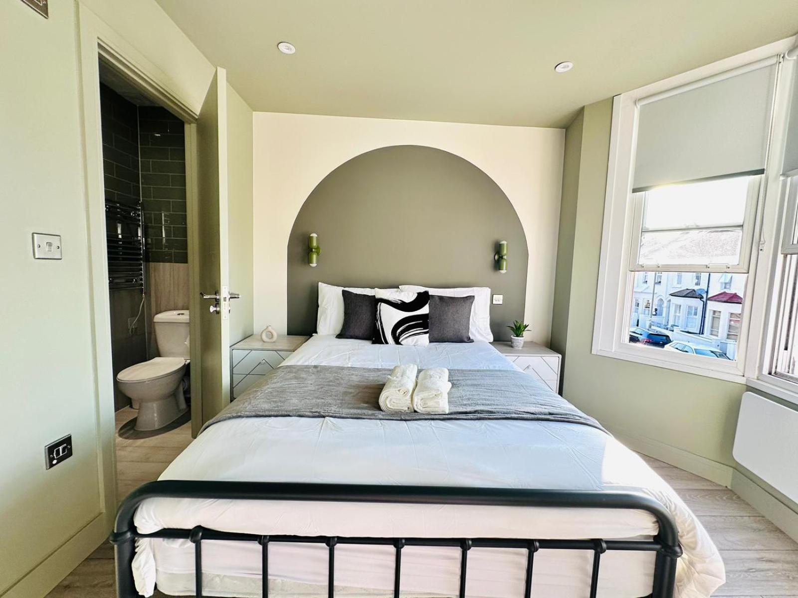 London Boutique Ensuite Room Like Hotel Exterior photo