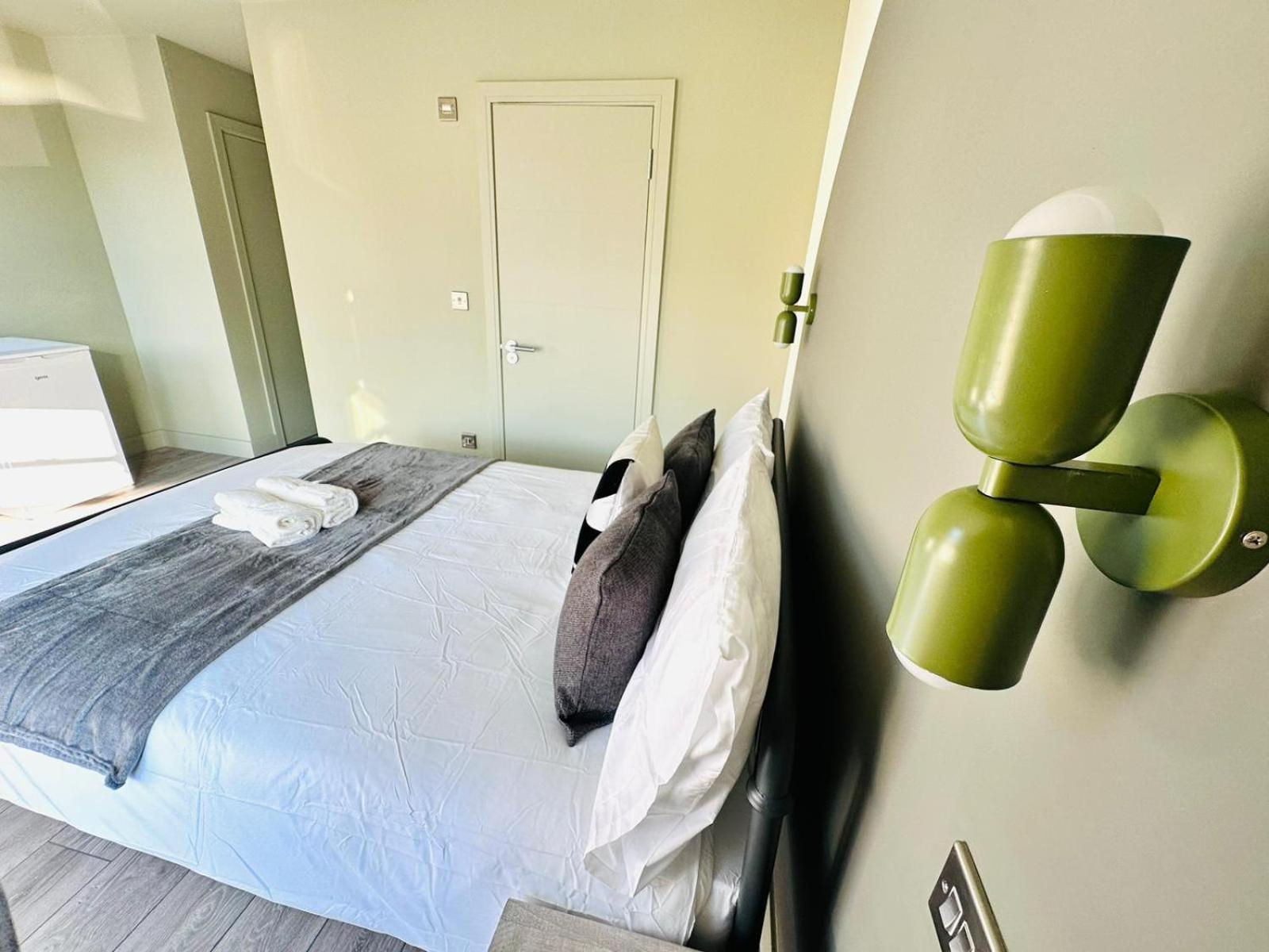 London Boutique Ensuite Room Like Hotel Exterior photo