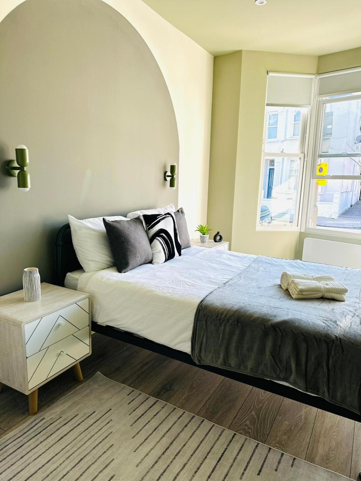London Boutique Ensuite Room Like Hotel Exterior photo