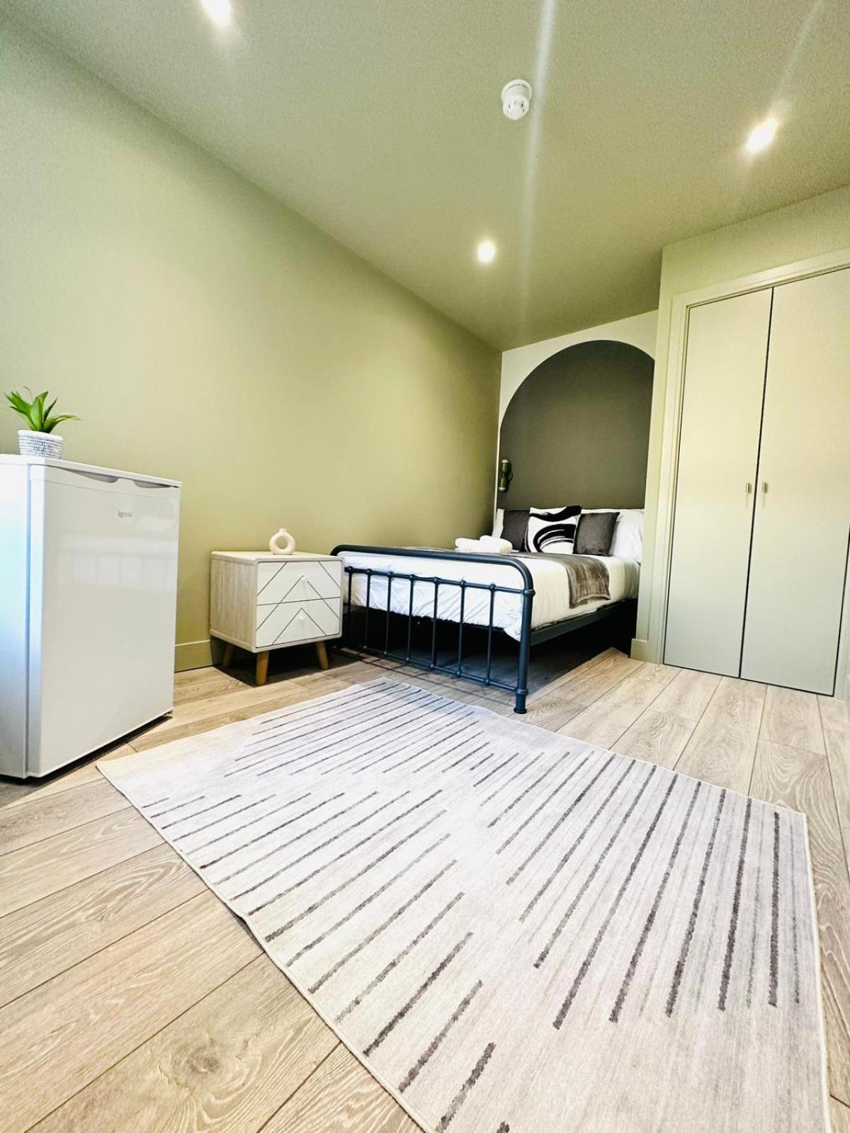 London Boutique Ensuite Room Like Hotel Exterior photo