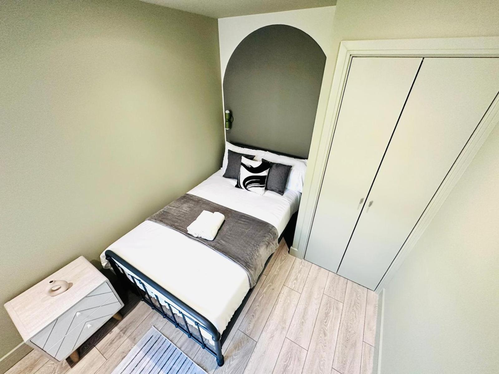 London Boutique Ensuite Room Like Hotel Exterior photo