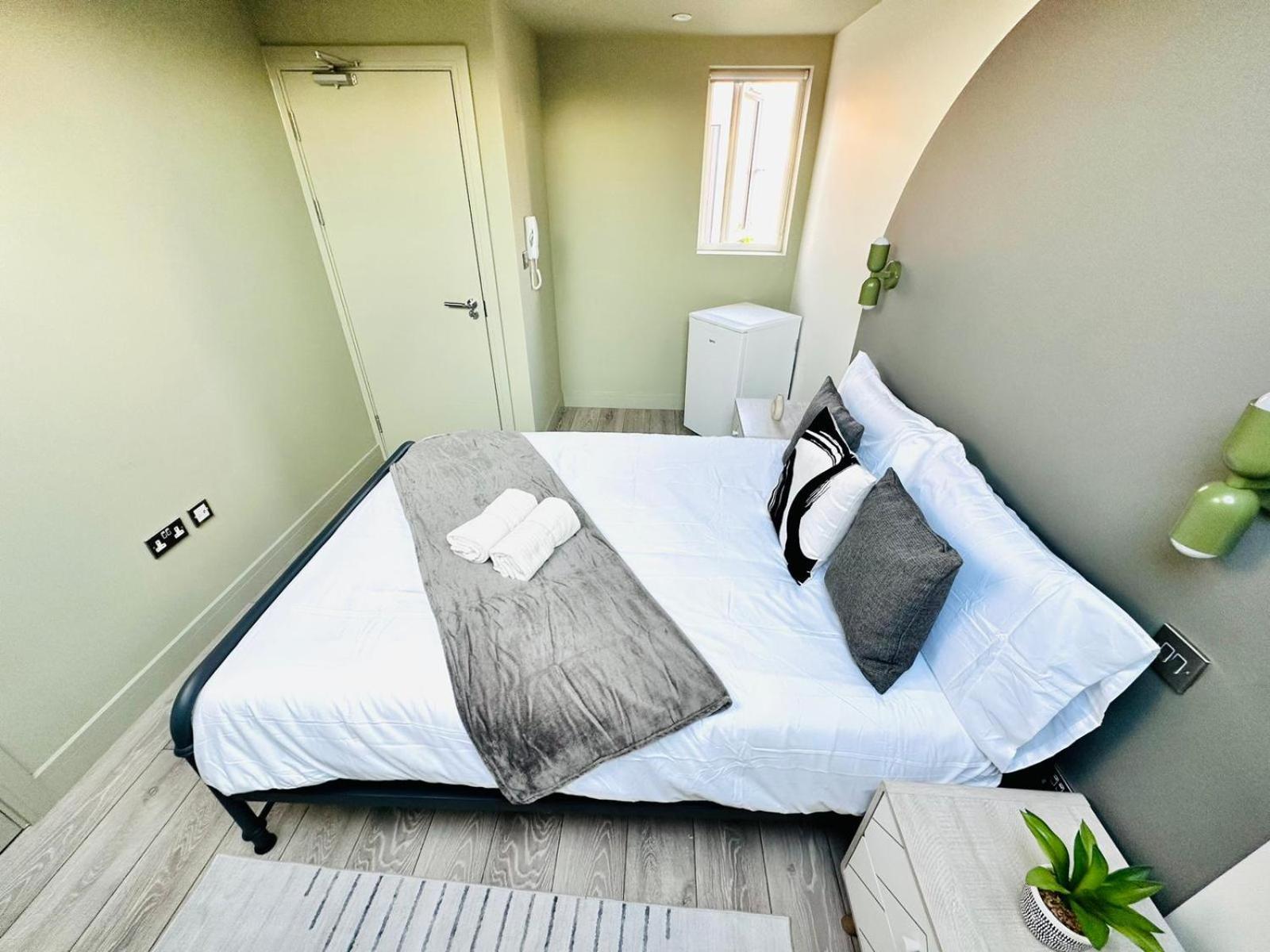 London Boutique Ensuite Room Like Hotel Exterior photo