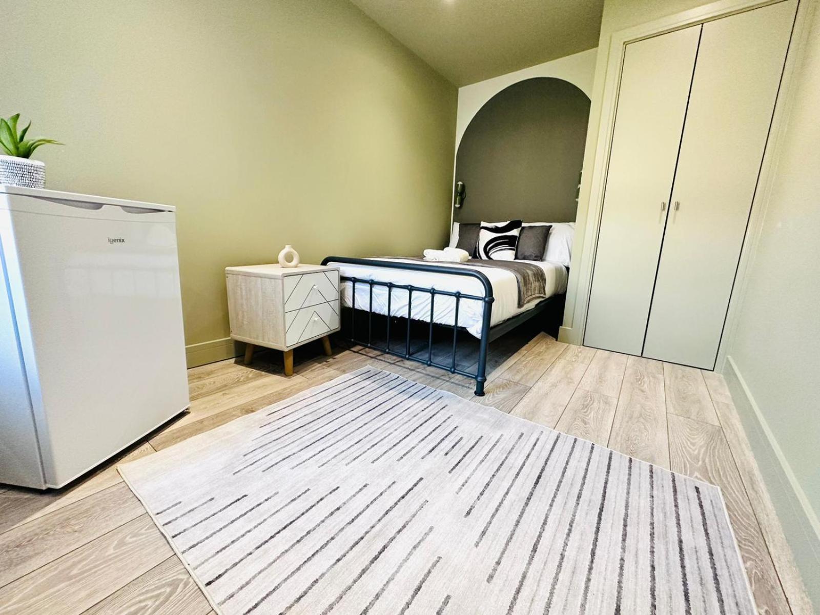 London Boutique Ensuite Room Like Hotel Exterior photo