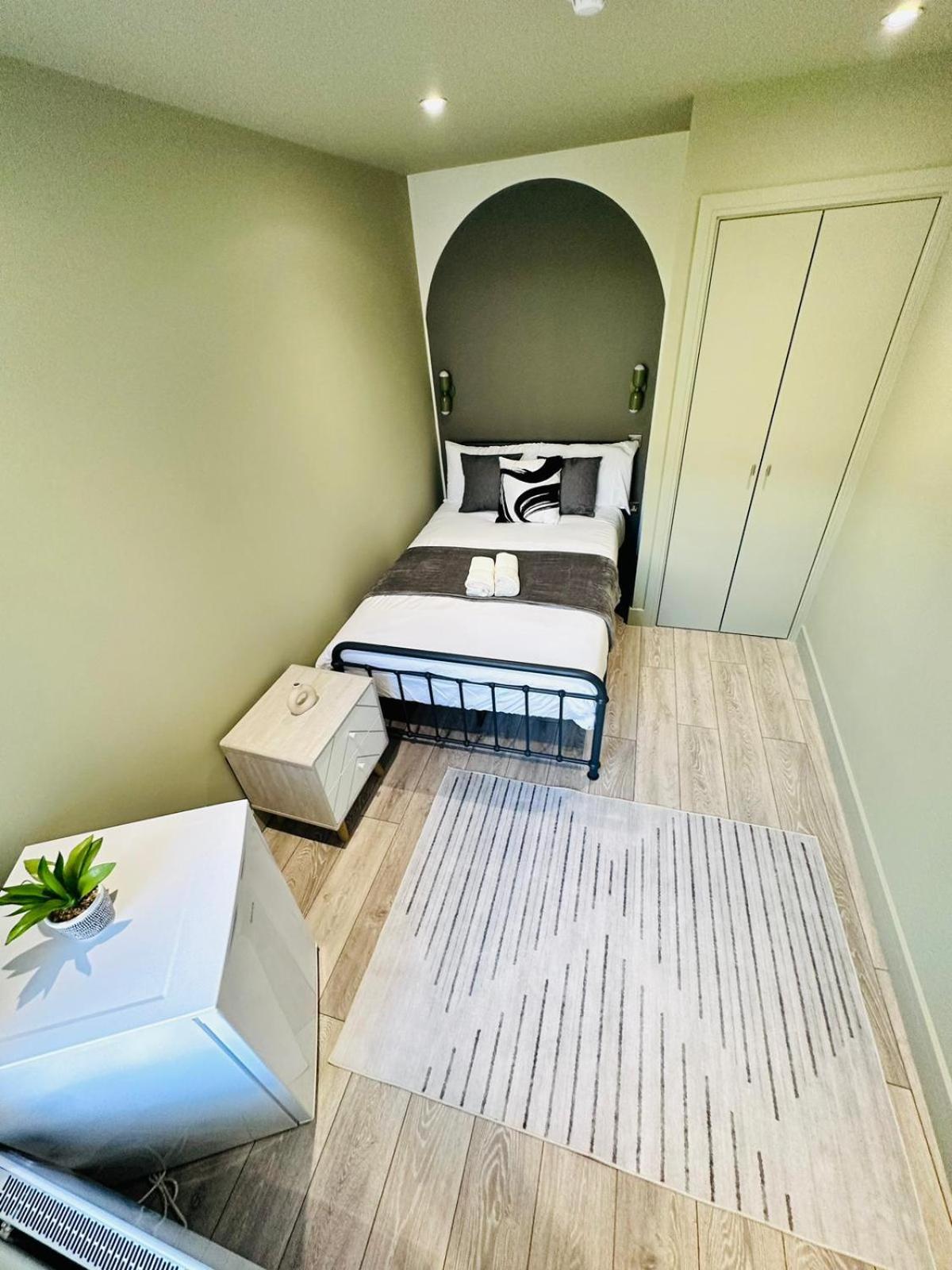 London Boutique Ensuite Room Like Hotel Exterior photo