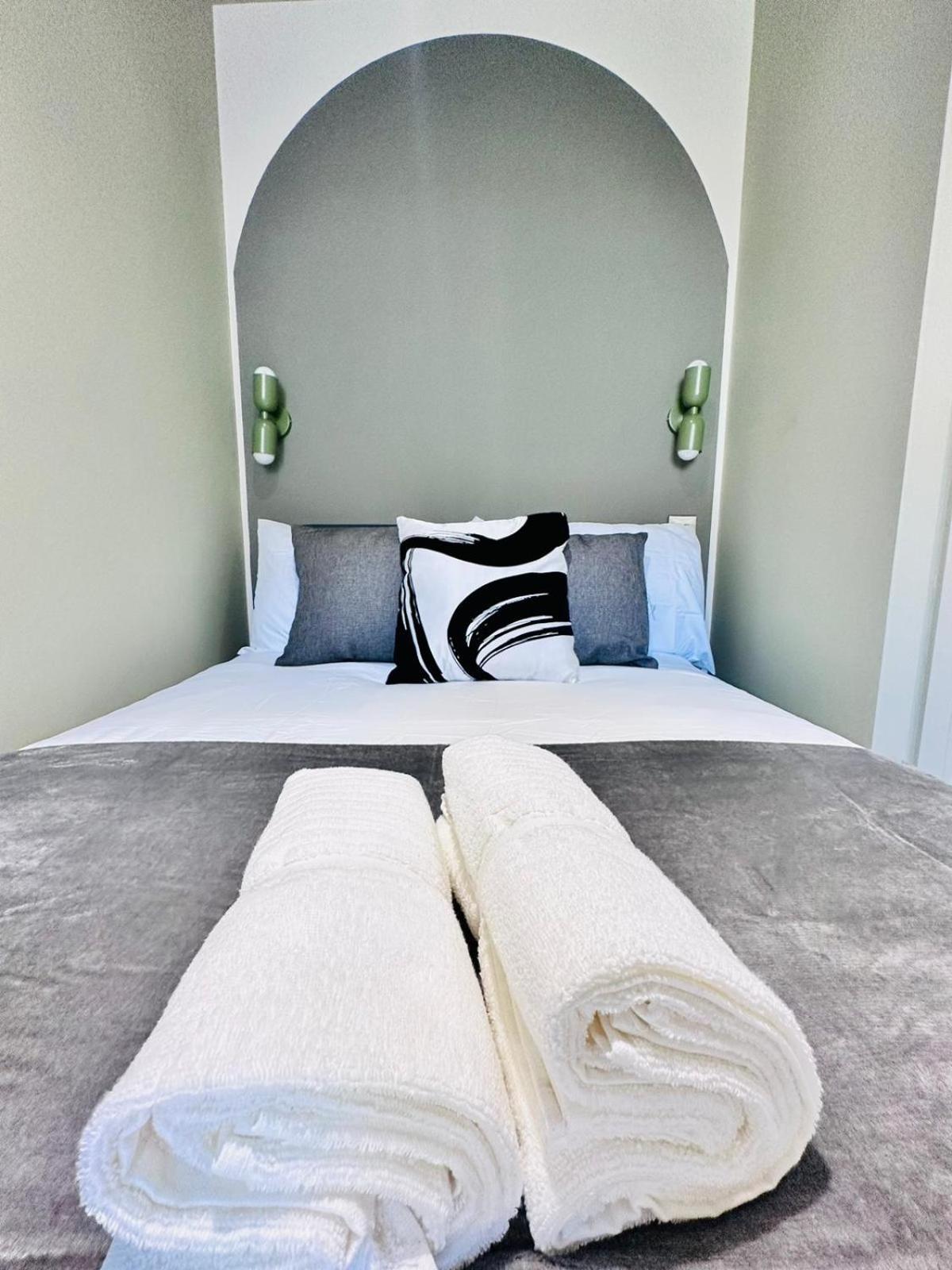 London Boutique Ensuite Room Like Hotel Exterior photo